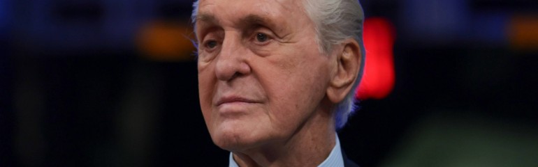 九游体育官方网站-莱利拒绝摆烂：热火要&amp;quot;拼命&amp;quot;抢球星
