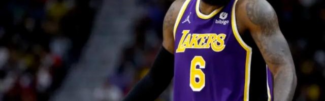 詹姆斯：喜欢和韦少做队友 渴望在湖人再次夺冠