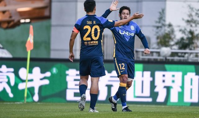 九游体育官方网站-【中超】吉列尔梅梅开二度 广州城4比1河北队