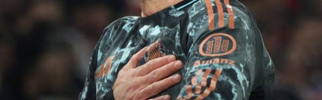 【德甲】斯图加特连送大礼，拜仁3比1逆转11分领跑